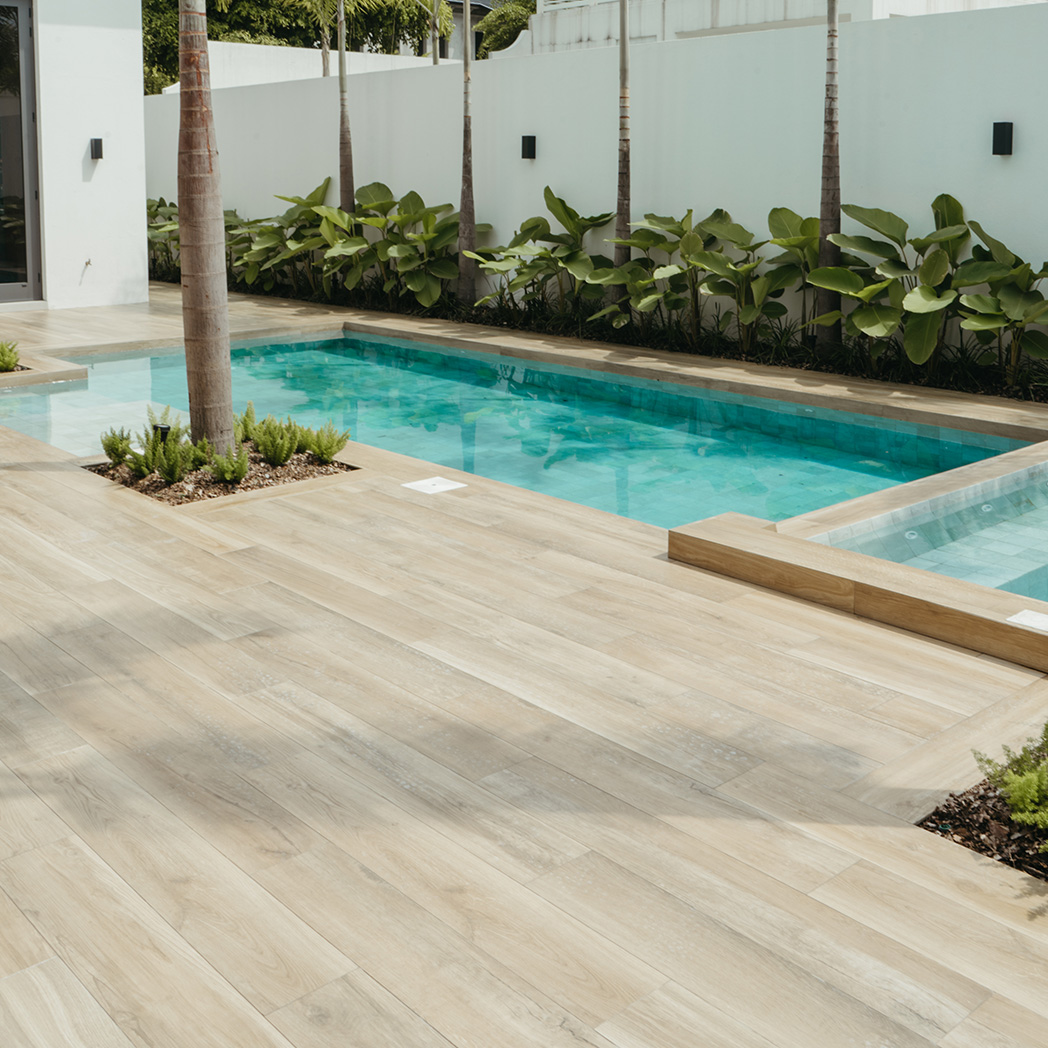 Porcelanato eternal roble 20x120